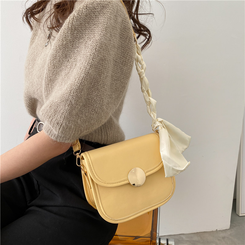 Shoulder Bags | Small Sculptural-Buckle Leather Bag Cream – Womens Bags Cream